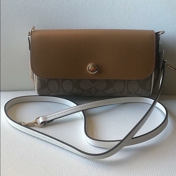 Reversible Coach Sling Bag - Picture 4 of 8